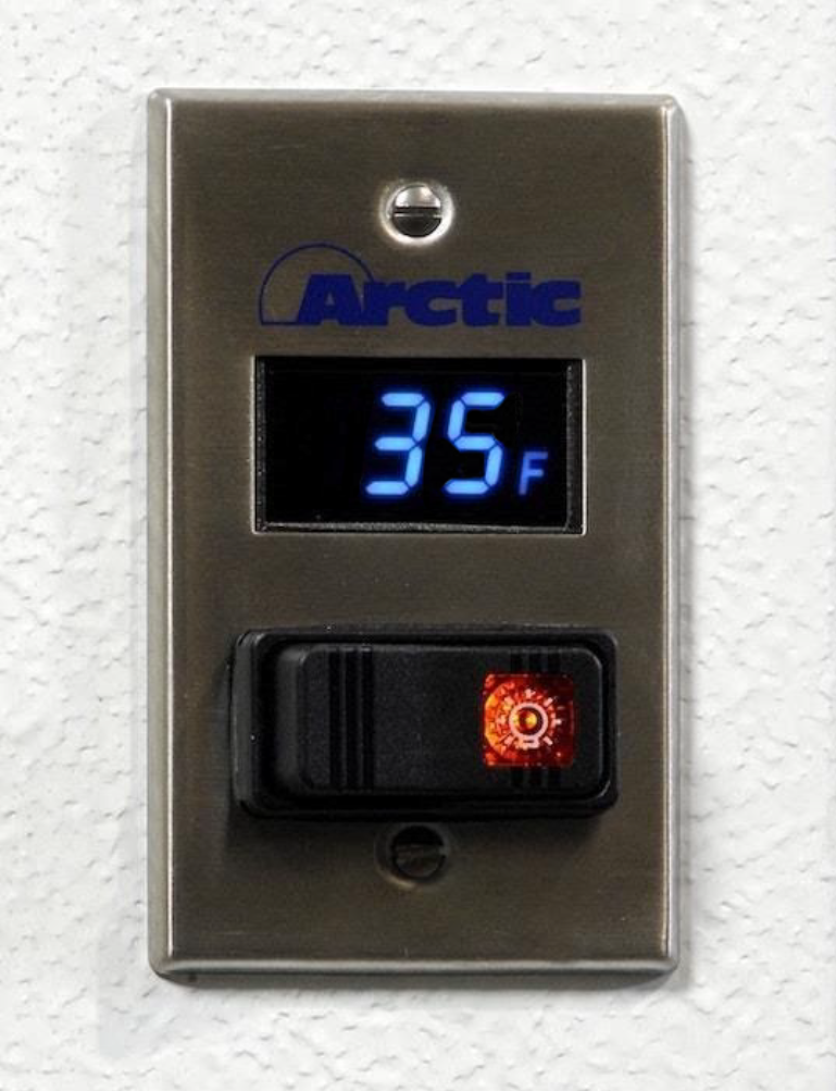 Arctic walk-in, temperature readout